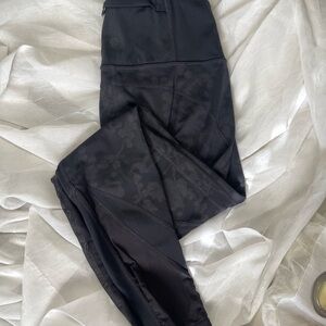 Athleta Moonlight Precision 7/8 Tight Leggings
